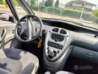 Usata Citroën Xsara 109 CV (80 kW) 2007 Grigio Monovolume