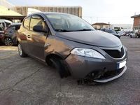 Usata Lancia Ypsilon 69 CV (50 kW) 2017 Grigio Utilitaria