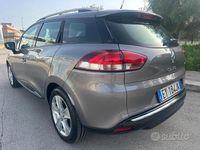 Usata Renault Clio GrandTour 75 CV (55 kW) 2015 Grigio Station wagon