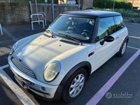 Usata Mini Cooper 116 CV (85 kW) 2003 Bianco Utilitaria
