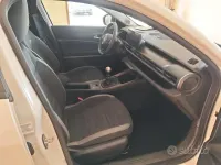 Usata Jeep Avenger Longitude 101 CV (74 kW) 2025 Bianco SUV