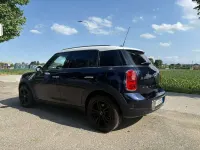 Usata Mini Park Lane Countryman 111 CV (81 kW) 2016 Blu/azzurro SUV