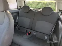 Begagnad Mini ONE 75 HK (55 kW) 2009 Vit Halvkombi