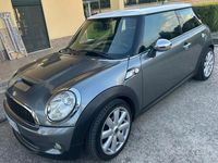 Usata Mini Cooper S 175 CV (128 kW) 2008 Grigio Utilitaria