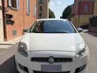 Usata Fiat Bravo 120 CV (88 kW) 2011 Bianco Utilitaria