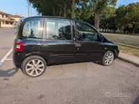 Usata Fiat Multipla Active 120 CV (88 kW) 2010 Nero Monovolume