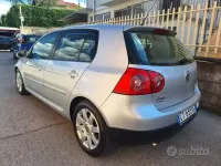 Usata VW Golf IV Sportline 140 CV (102 kW) 2005 Grigio Berlina