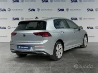Usata VW Golf VIII Style 150 CV (110 kW) 2025 Dolomite silver Berlina