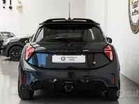 Usata Mini John Cooper Works 231 CV (169 kW) 2025 Nero Utilitaria