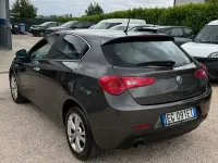 Brugt Alfa Romeo Giulietta Progression 105 HK (77 kW) 2011 Grå Hatchback