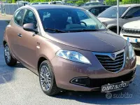 Usata Lancia Ypsilon S 95 CV (69 kW) 2015 Grigio Utilitaria