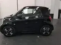 Usata Smart ForTwo Electric Drive Passion 60 kW (82 CV) 2021 Nero Utilitaria