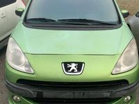 usata Peugeot 1007 1.4 HDi Unico proprietario, manutenzione (freni, gomme, batteria nuovi)