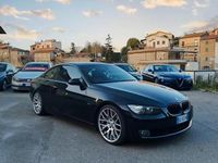 Usata BMW 335 Efficient Dynamics 305 CV (224 kW) 2007 Nero Coupé