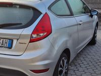 usata Ford Fiesta 1.2 benzina e GPL