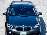Usata BMW 118 Comfort Edition 150 CV (110 kW) 2020 Grigio Utilitaria