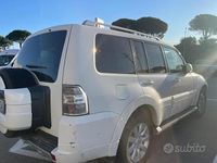 Usata Mitsubishi Pajero Instyle 200 CV (147 kW) 2011 Bianco SUV