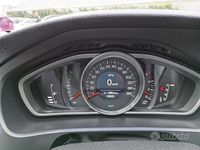 Usata Volvo V40 Kinetic 120 CV (88 kW) 2017 Grigio Berlina