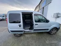 Usata Renault Kangoo 84 CV (61 kW) 2008 Grigio Monovolume