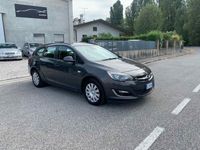 usata Opel Astra 1.7 CDTI 110CV Sports AUTOCARRO USO PRO