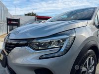 Usata Renault Captur Zen 115 CV (84 kW) 2020 Grigio SUV