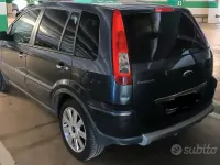 Usata Ford Fusion 80 CV (58 kW) 2009 Utilitaria
