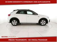 Usata VW T-Roc R-line 116 CV (85 kW) 2022 Bianco SUV