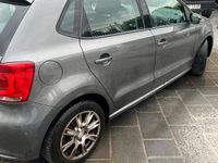 Usata VW Polo Highline 90 CV (66 kW) 2010 Grigio Berlina