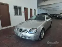 Usata Mercedes SLK200 136 CV (100 kW) 1997 Grigio Cabrio