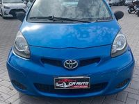 Usata Toyota Aygo 68 CV (50 kW) 2011 Blu Utilitaria