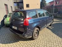 Usata Peugeot 5008 Business-Line 112 CV (82 kW) 2010 Blu Monovolume