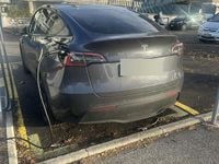 Usata Tesla Model Y Long Range AWD 378 kW (514 CV) 2021 Grigio SUV