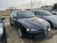 Usata Alfa Romeo 147 119 CV (87 kW) 2008 Nero Utilitaria