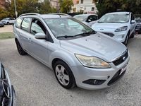 Usata Ford Focus 90 CV (66 kW) 2008 Grigio Station wagon