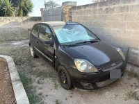 Usata Ford Fiesta 68 CV (50 kW) 2006 Utilitaria