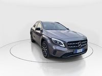 Usata Mercedes GLA200 Executive 136 CV (100 kW) 2018 Grigio scuro SUV