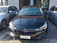 Usata Opel Astra Innovation 136 CV (100 kW) 2017 Nero Station wagon