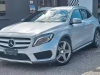 Usata Mercedes GLA200 Premium 136 CV (100 kW) 2015 Argento SUV