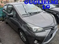 Usata Toyota Yaris Active 69 CV (50 kW) 2017 Grigio Berlina