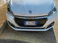 Usata Peugeot 208 82 CV (60 kW) 2017 Bianco Utilitaria