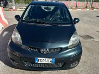 Usata Toyota Aygo 68 CV (50 kW) 2011 Grigio Utilitaria