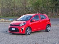 Usata Kia Picanto X-Line 66 CV (48 kW) 2022 Rosso Utilitaria