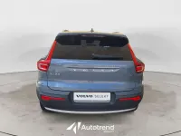Usata Volvo XC40 Business Edition 261 CV (191 kW) 2020 Grigio SUV