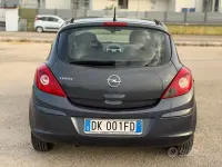 Usata Opel Corsa Club 60 CV (44 kW) 2007 Grigio Utilitaria