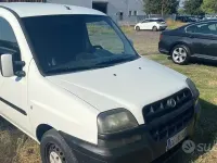 Usata Fiat Doblò 63 CV (46 kW) 2002 Bianco Monovolume