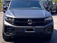 Usata VW Touareg Elegance 231 CV (169 kW) 2023 Grigio SUV