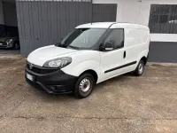 Usata Fiat Doblò Easy 95 CV (69 kW) 2021 Bianco Monovolume