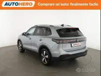 Neu VW Tiguan 150 PS (110 kW) 2026 Grau SUV