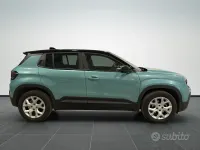 Usata Jeep Avenger Altitude 101 CV (74 kW) 2024 Jetset blue SUV