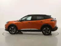 Usata Peugeot e-2008 GT 56 kW (77 CV) 2023 Arancione SUV
